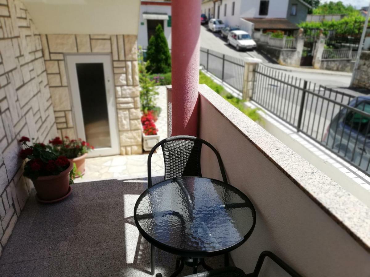 Jan 5 Apartment Pula Exterior photo